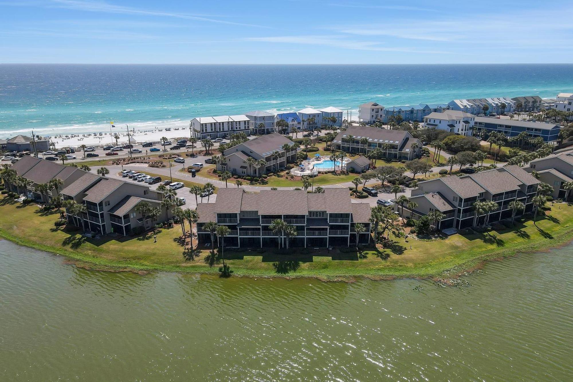 Ferienhaus Seascape Lakefront 216